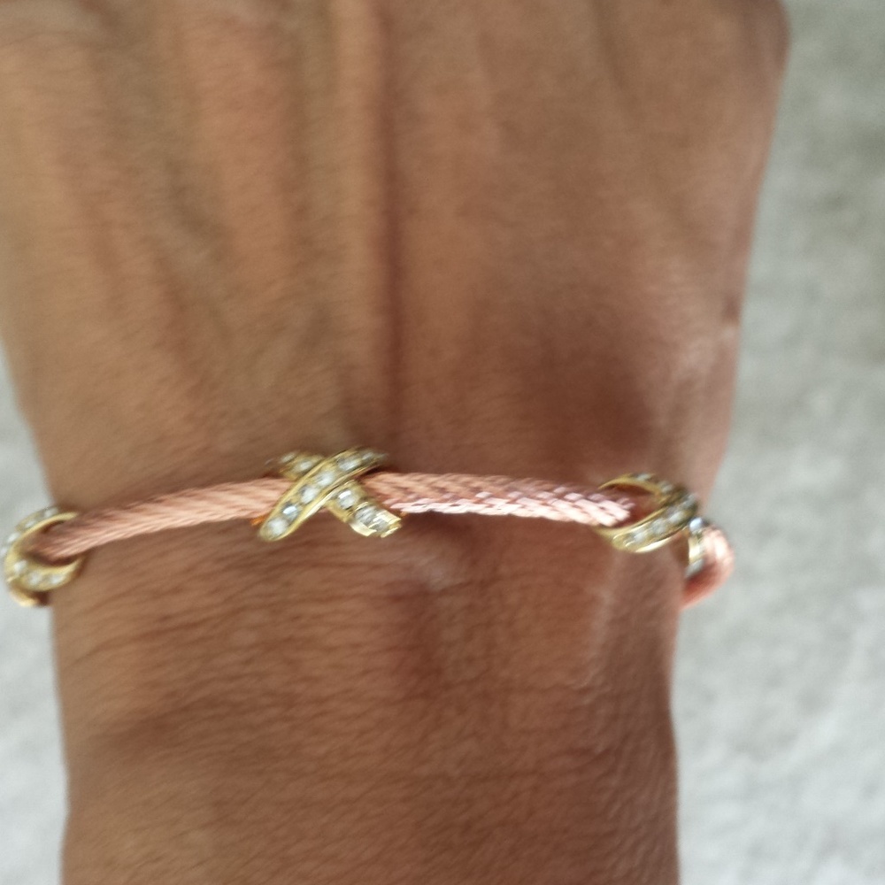 Rose Gold X cable bracelet - Picture 5 of 5